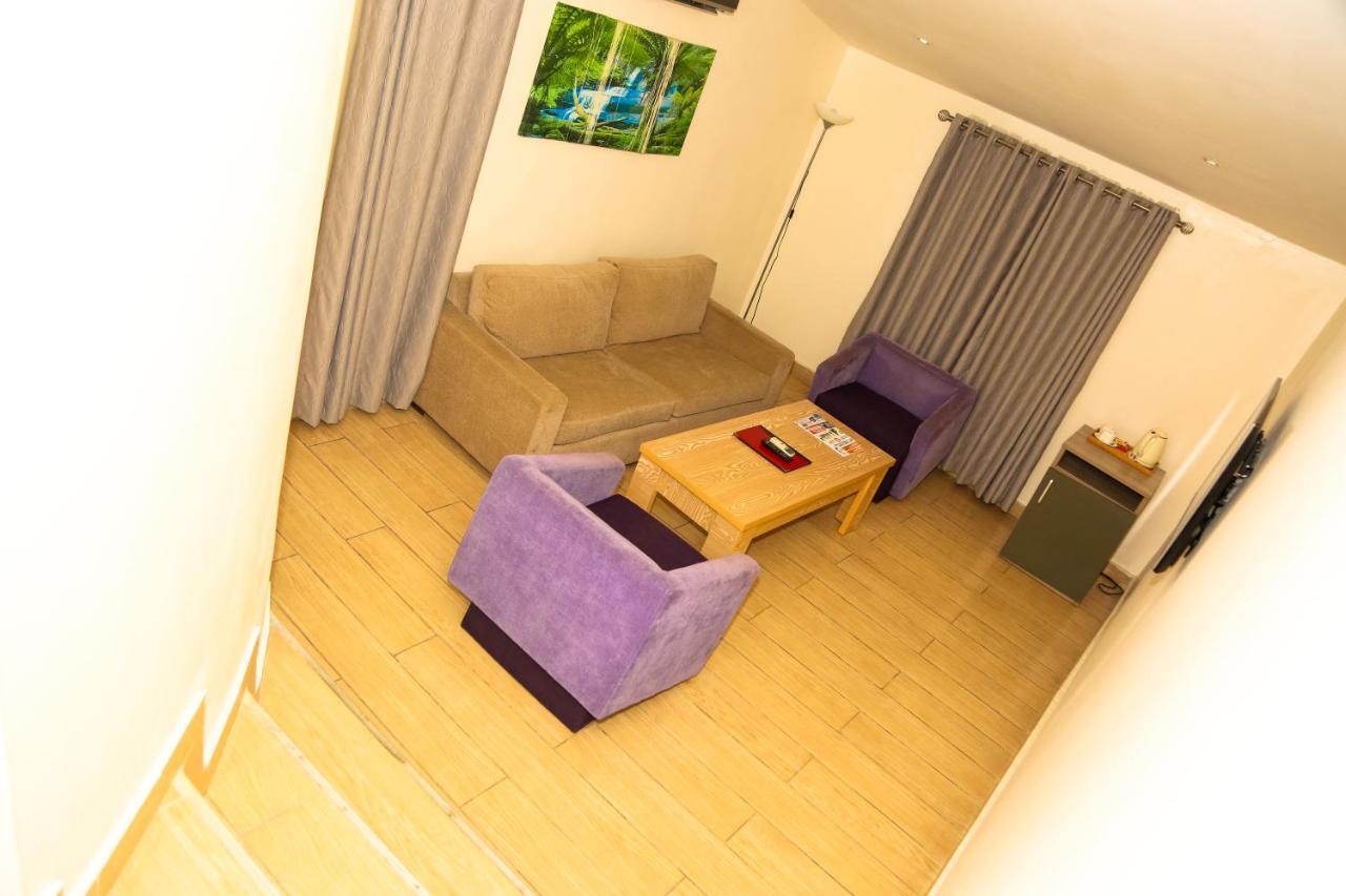 Scarlet Lodge Lagos Extérieur photo